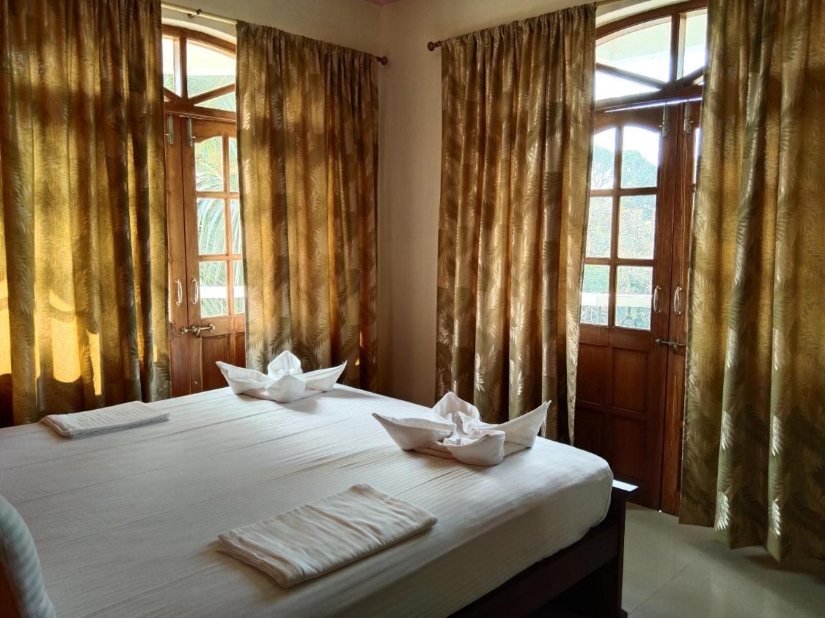 Bluesea Beach Resort Candolim Exterior photo